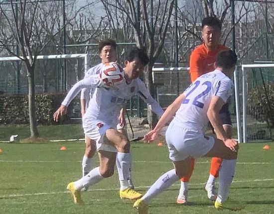 在距离2019新年不到20天之际，《熊出没;原始时代》发布全新片尾曲《福气拱拱来》